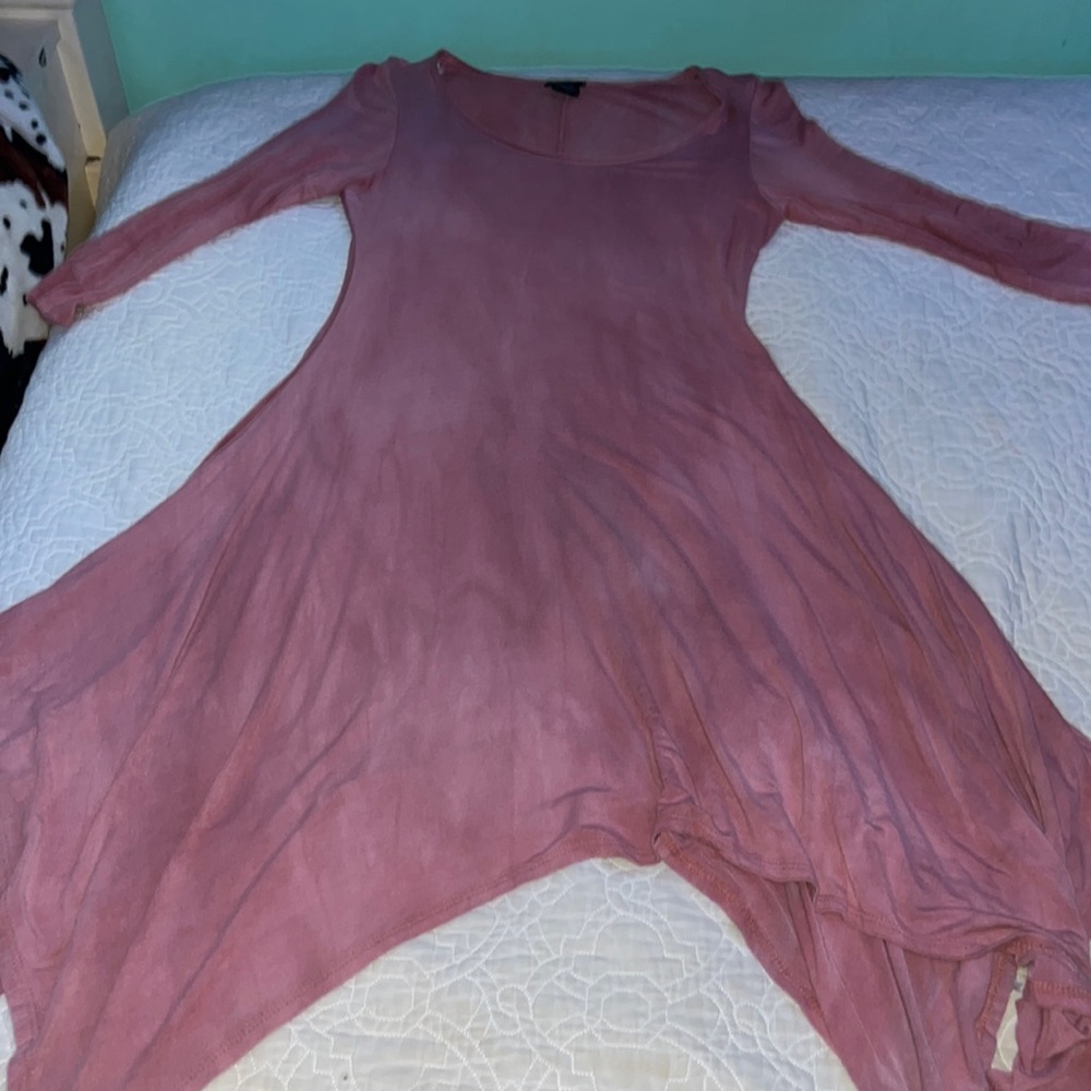 Very cute and simple, pink tie dye